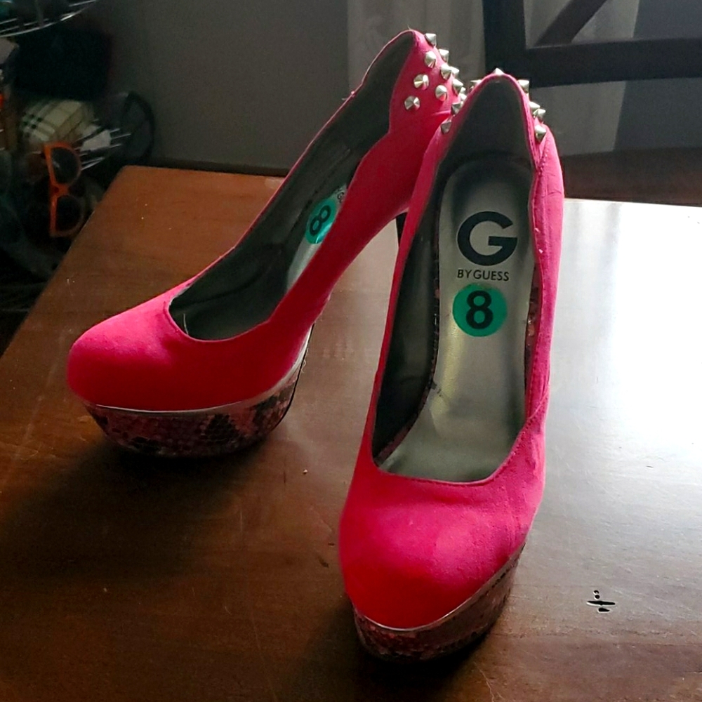 Guess platform shoes, size 8